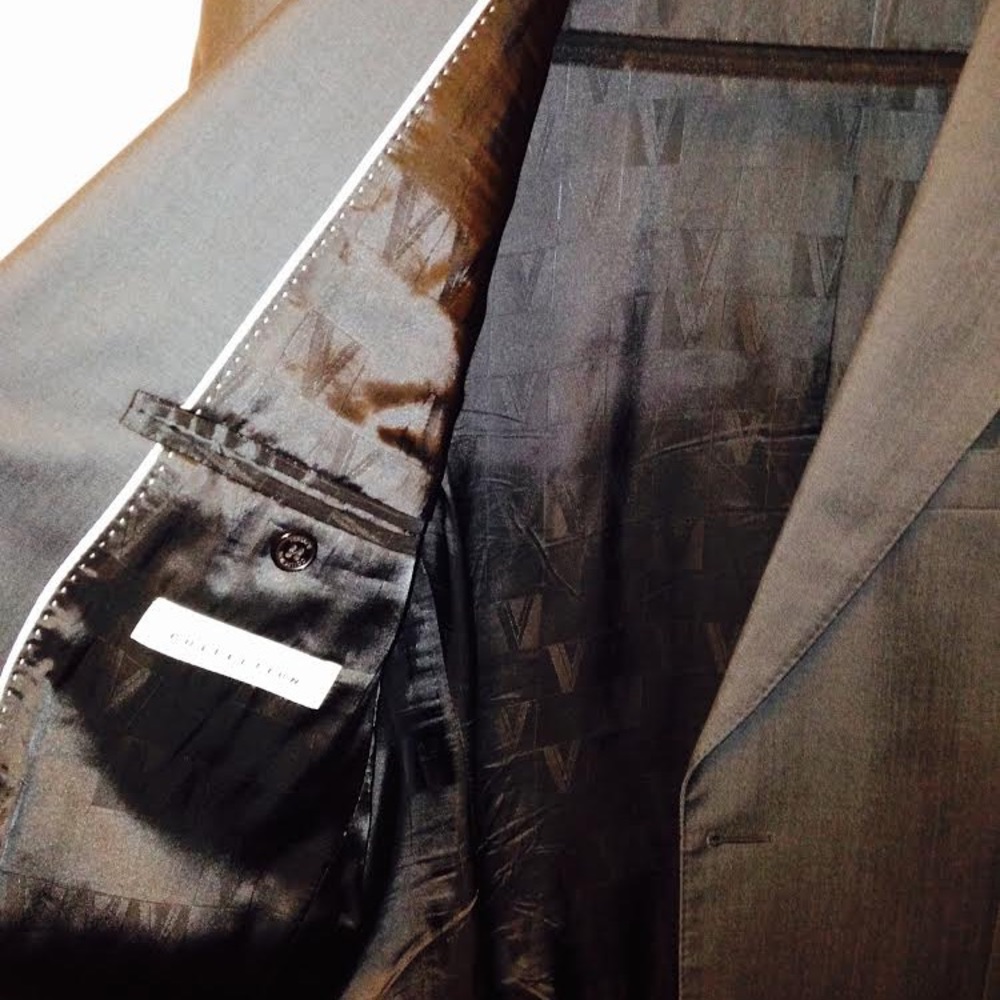 Timeless Versace Collection Suit - Picture 3 of 11